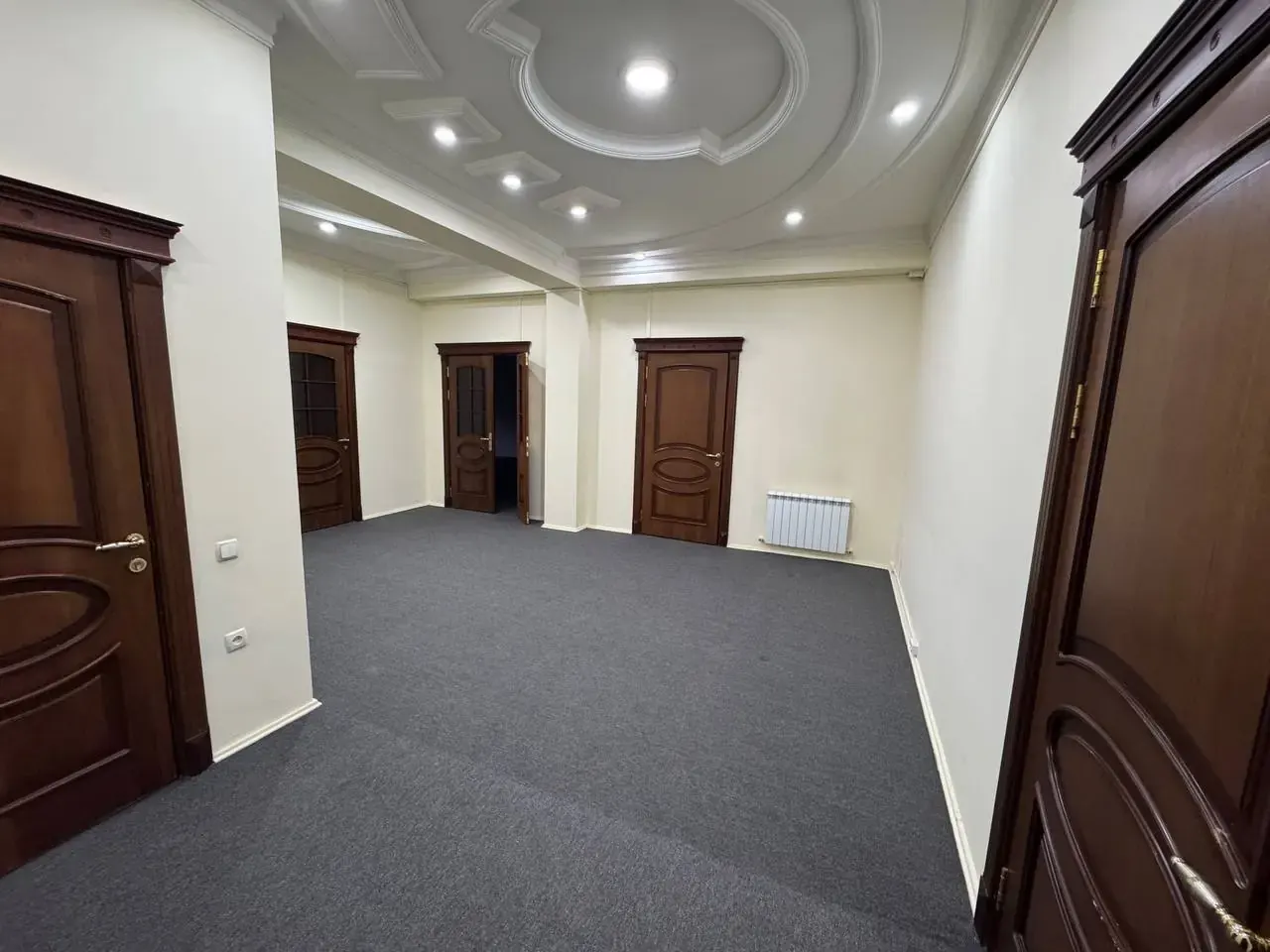 Сдаётся коммерческое помещение, 300 м² — Юнусабадский район