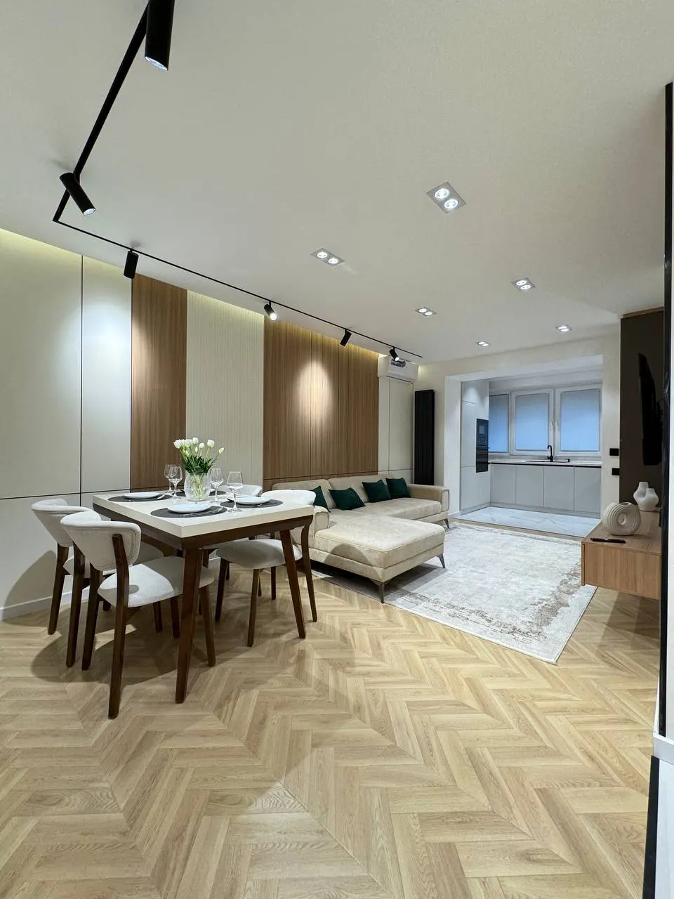 Сотилади 4 хонали квартира, 80 м², 2/4 қават — Яшнобод тумани