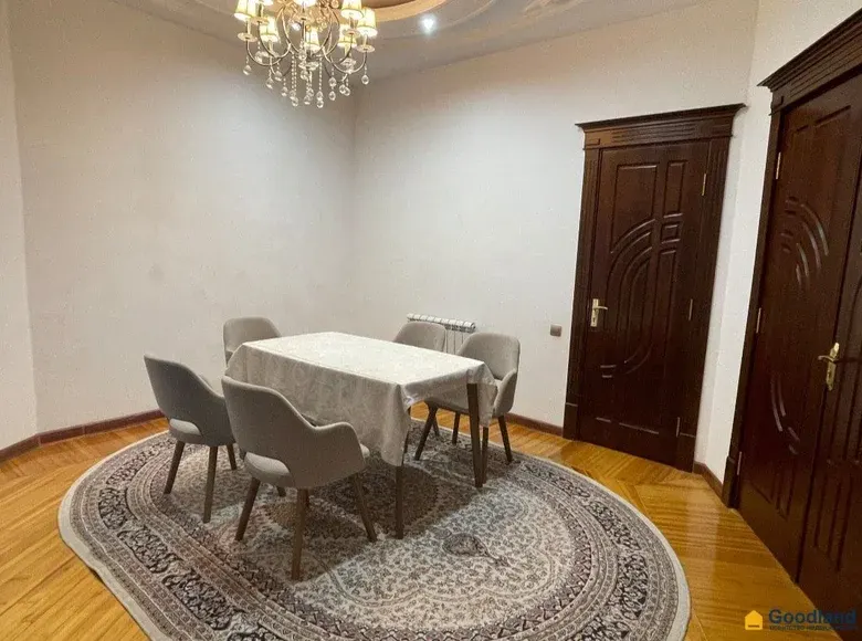 Сотилади 2 хонали квартира, 77 м², 3/9 қават — Яккасарой тумани