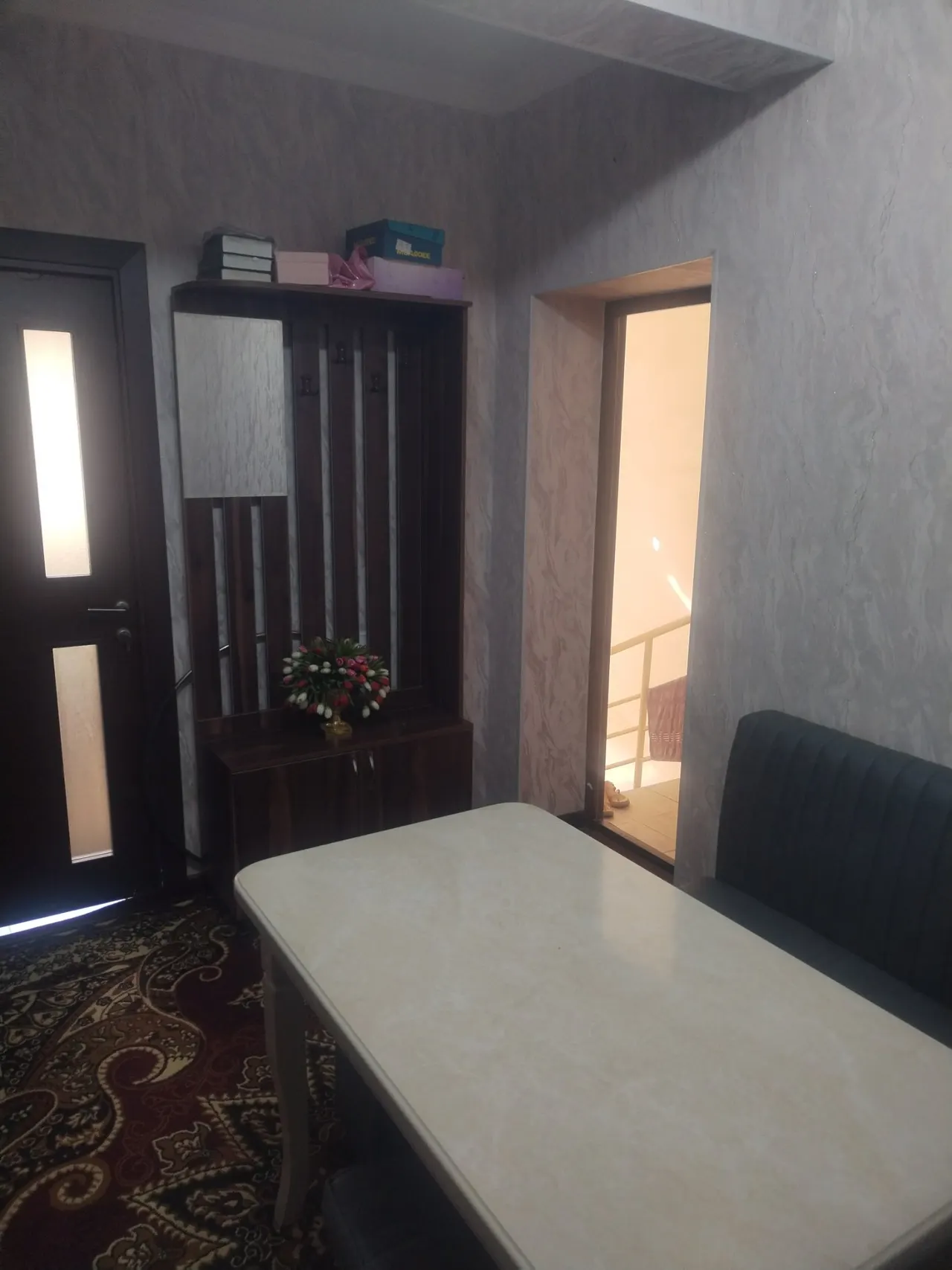 Сотилади 2 хонали квартира, 43 м², 4/4 қават — Ўртачирчиқ тумани