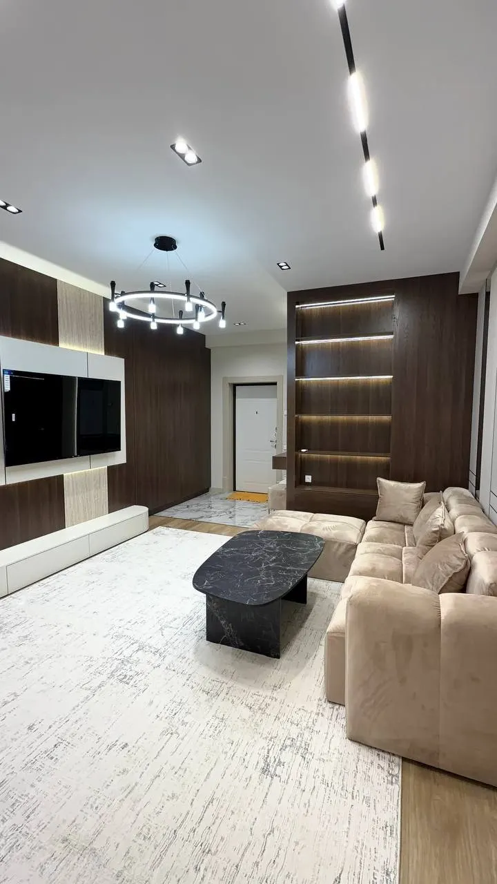 Sotiladi 4 xonali kvartira, 95 m², 4/10 qavat — Yakkasaroy tumani