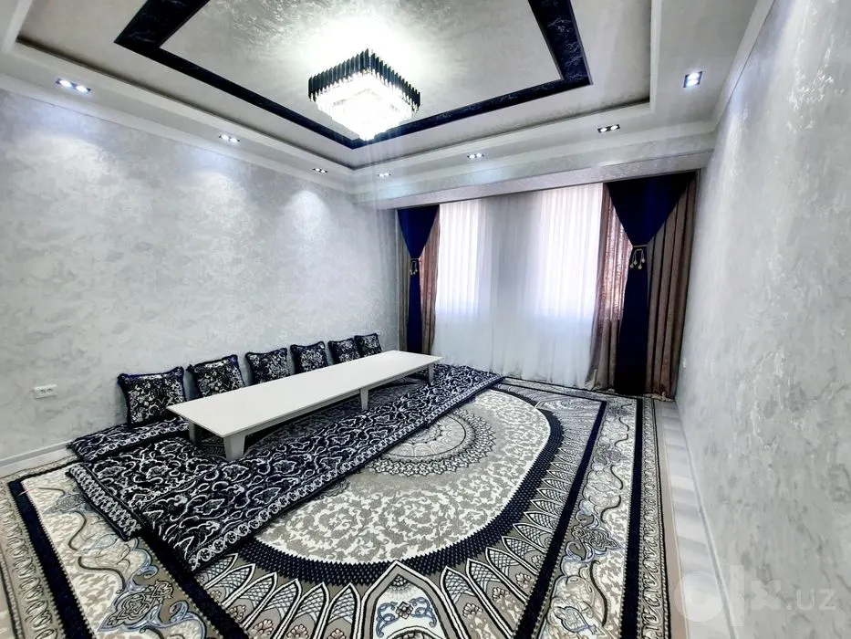 Сдаётся 3-комнатная квартира, 82 м², 6/8 этаж — Ургенч