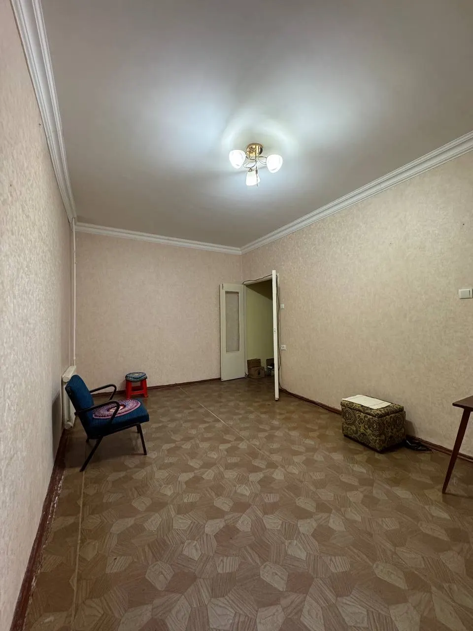 Продаётся 1-комнатная квартира, 40 м², 3/5 этаж — Яккасарайский район