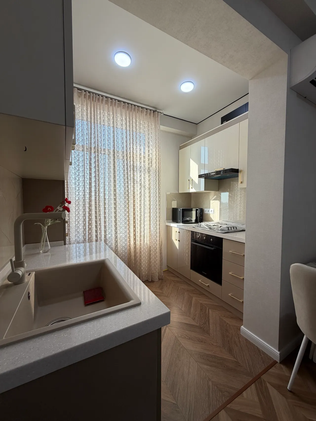 Продаётся квартира-студия, 43 м², 13/15 этаж — Яшнабадский район