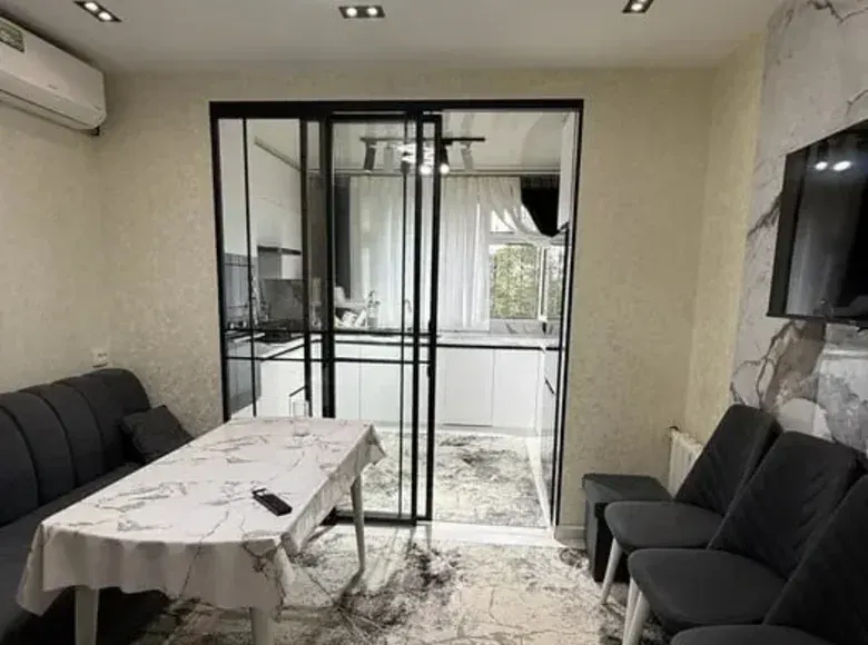 Ijaraga beriladi 3 xonali kvartira, 100 m², 3/9 qavat — Yangihayot tumani