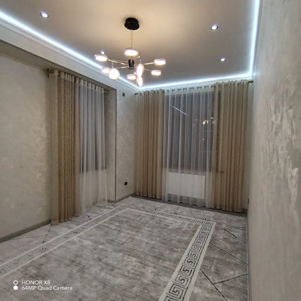 Продаётся 4-комнатная квартира, 85 м², 3/3 этаж — Учтепинский район