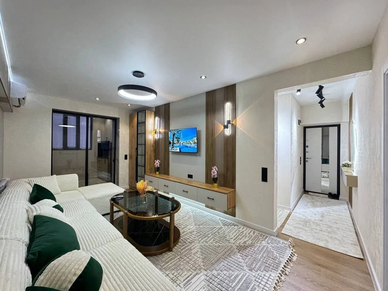 Sotiladi 2 xonali kvartira, 54 m², 1/4 qavat — Chilonzor tumani