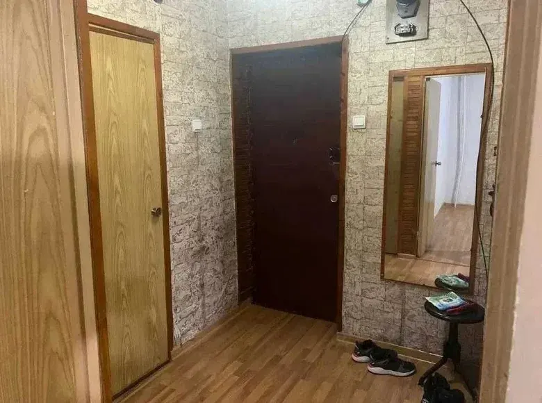 Sotiladi 2 xonali kvartira, 46 m², 1/4 qavat — Mirobod tumani