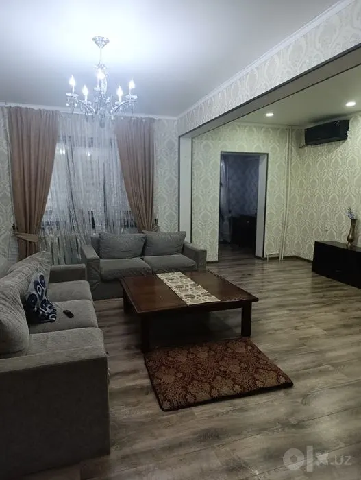 Сотилади 4 хонали квартира, 92 м², 1/5 қават — Мирзо Улуғбек тумани