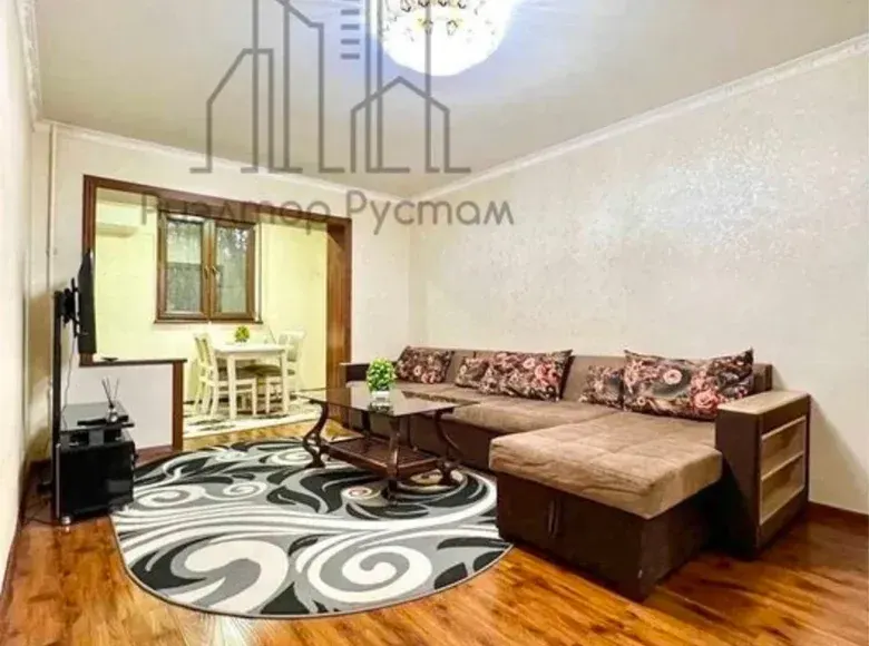 Сотилади 3 хонали квартира, 70 м², 4/5 қават — Мирзо Улуғбек тумани
