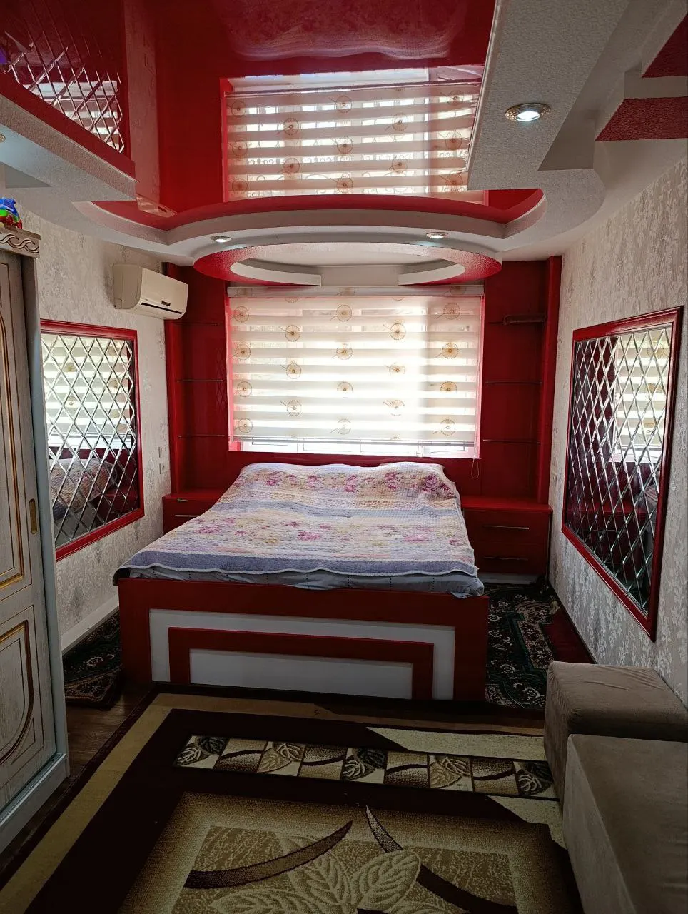 Sotiladi 3 xonali kvartira, 70 m², 1/4 qavat — Samarqand shahri