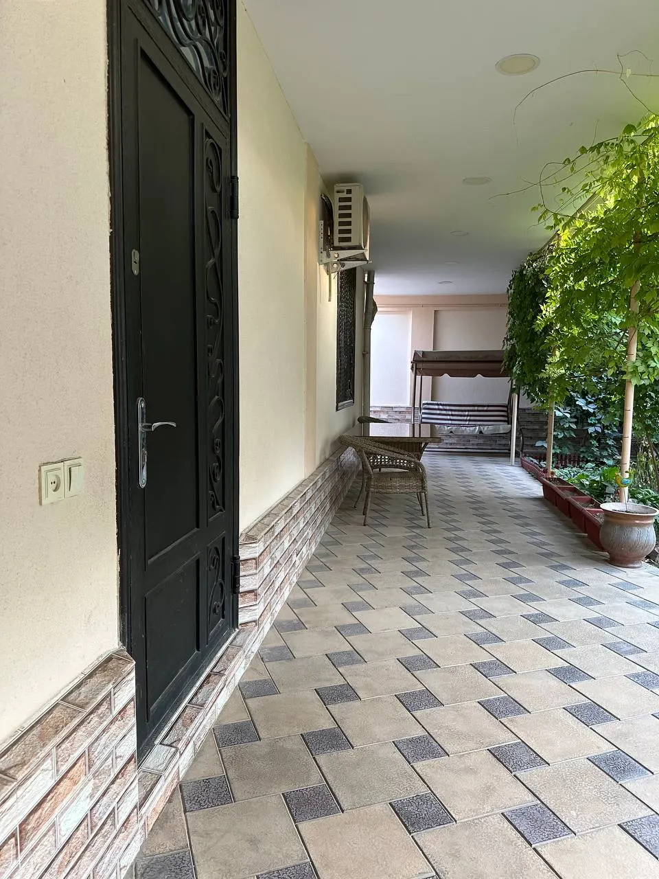 Сотилади 5 хонали ҳовли уй, 3.9 сотих, 95 м² — Чилонзор тумани