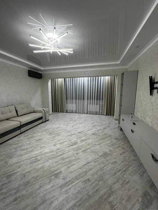 Сдаётся 2-комнатная квартира, 55 м², 3/7 этаж — Яшнабадский район