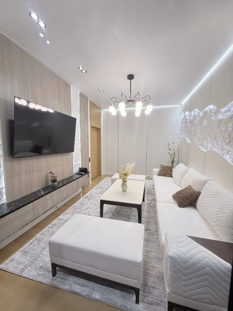 Сдаётся 2-комнатная квартира, 65 м², 7/9 этаж — Учтепинский район