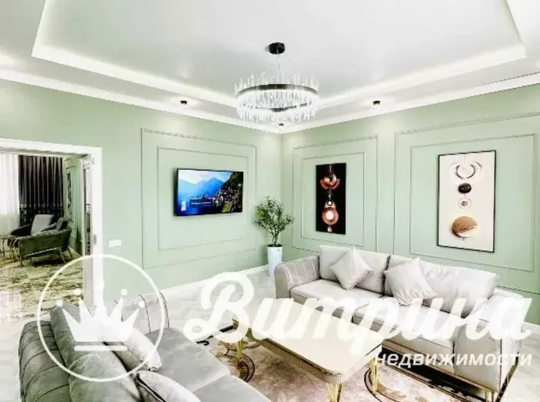 Сотилади 2 хонали квартира, 82 м², 1/8 қават — Яшнобод тумани