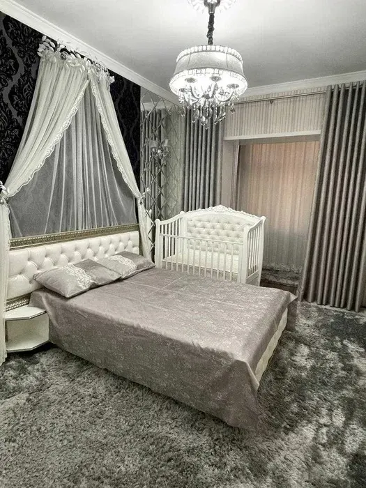 Ижарага берилади 4 хонали квартира, 125 м², 3/4 қават — Яккасарой тумани