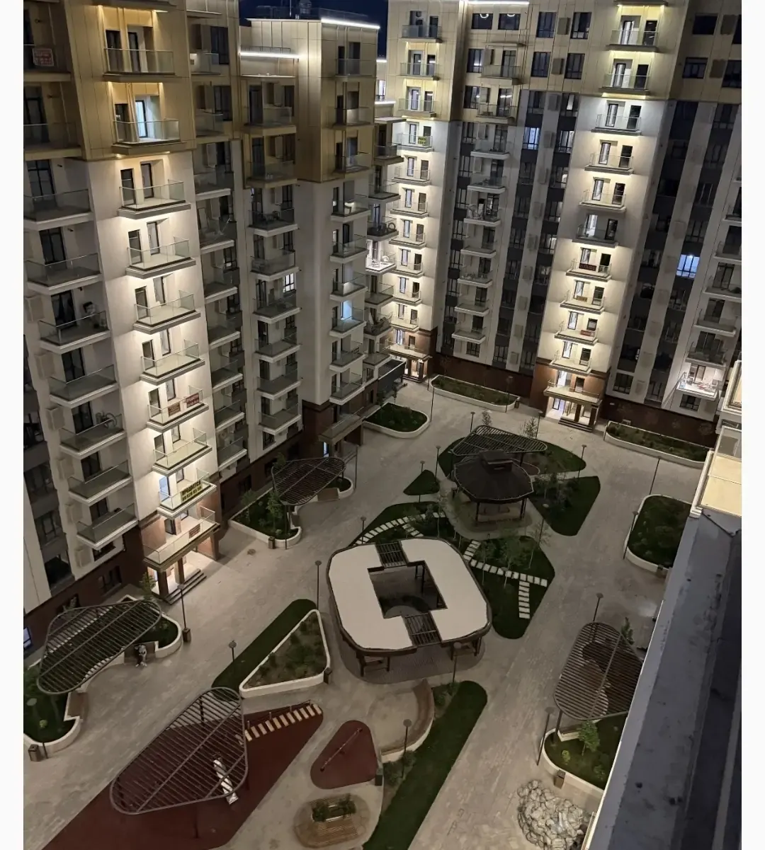 Сотилади 2 хонали квартира, 65 м², 11/14 қават — Мирзо Улуғбек тумани