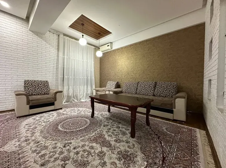 Сотилади 3 хонали квартира, 65 м², 1/5 қават — Юнусобод тумани