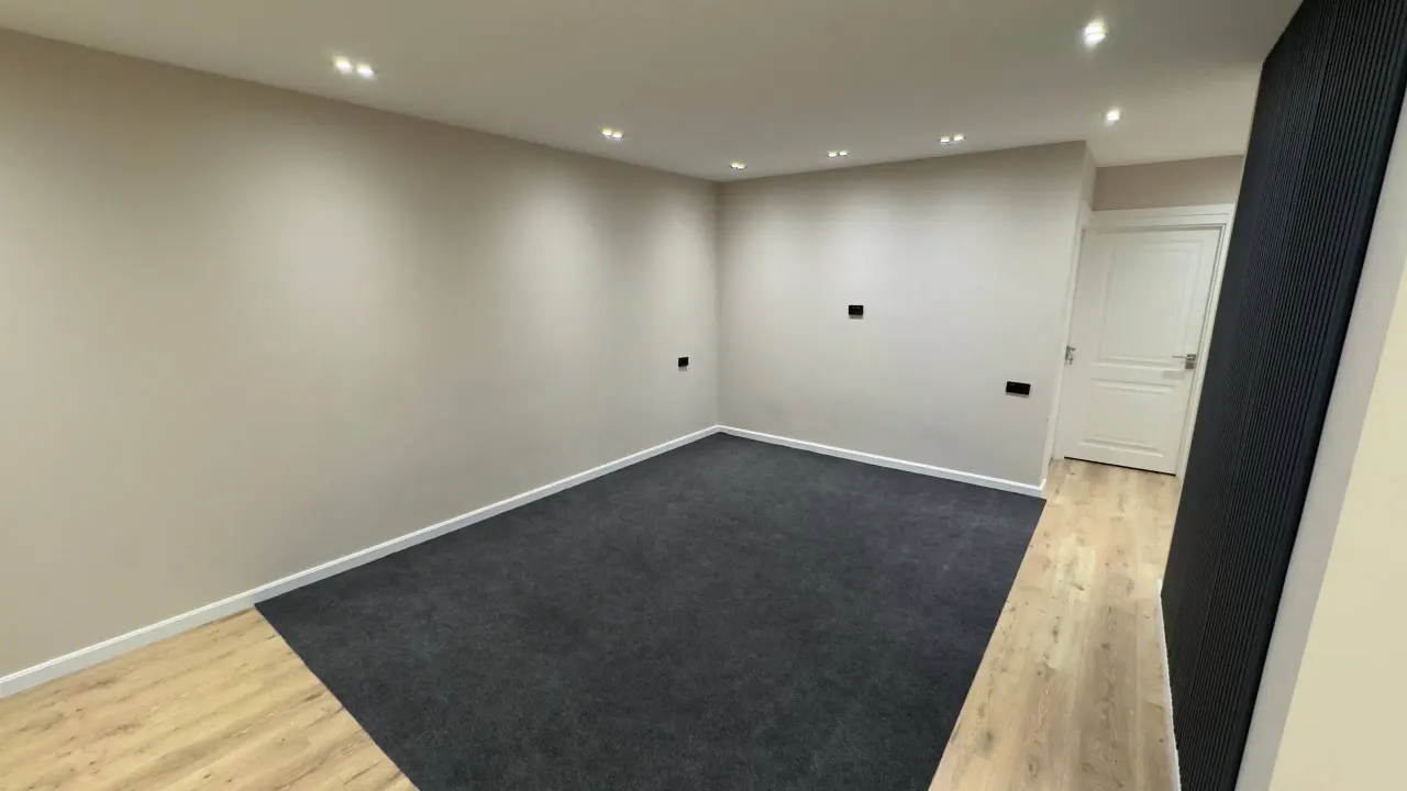 Sotiladi 3 xonali kvartira, 65 m², 2/4 qavat — Mirobod tumani