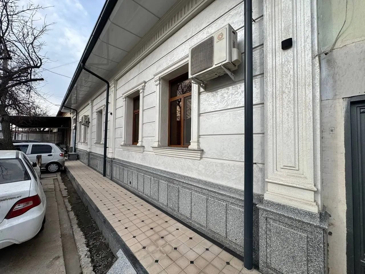Продаётся 6-комнатный дом, 6 сот., 1 этаж — Шайхантахурский район