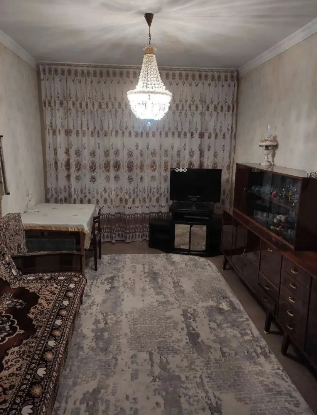 Сотилади 3 хонали квартира, 75 м², 3/5 қават — Мирзо Улуғбек тумани
