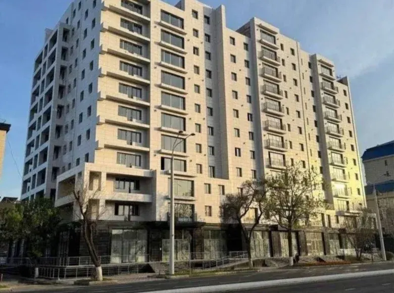 Продаётся 3-комнатная квартира, 92 м², 3/12 этаж — Яккасарайский район