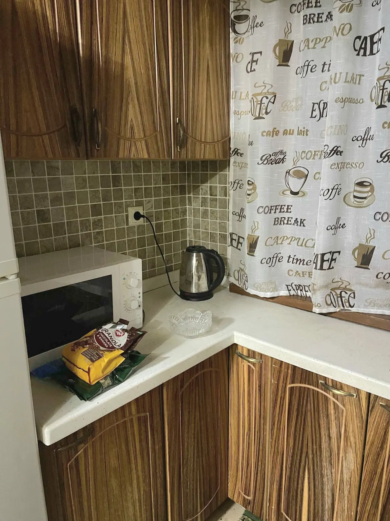 Ижарага берилади 2 хонали квартира, 55 м², 1/4 қават — Яккасарой тумани
