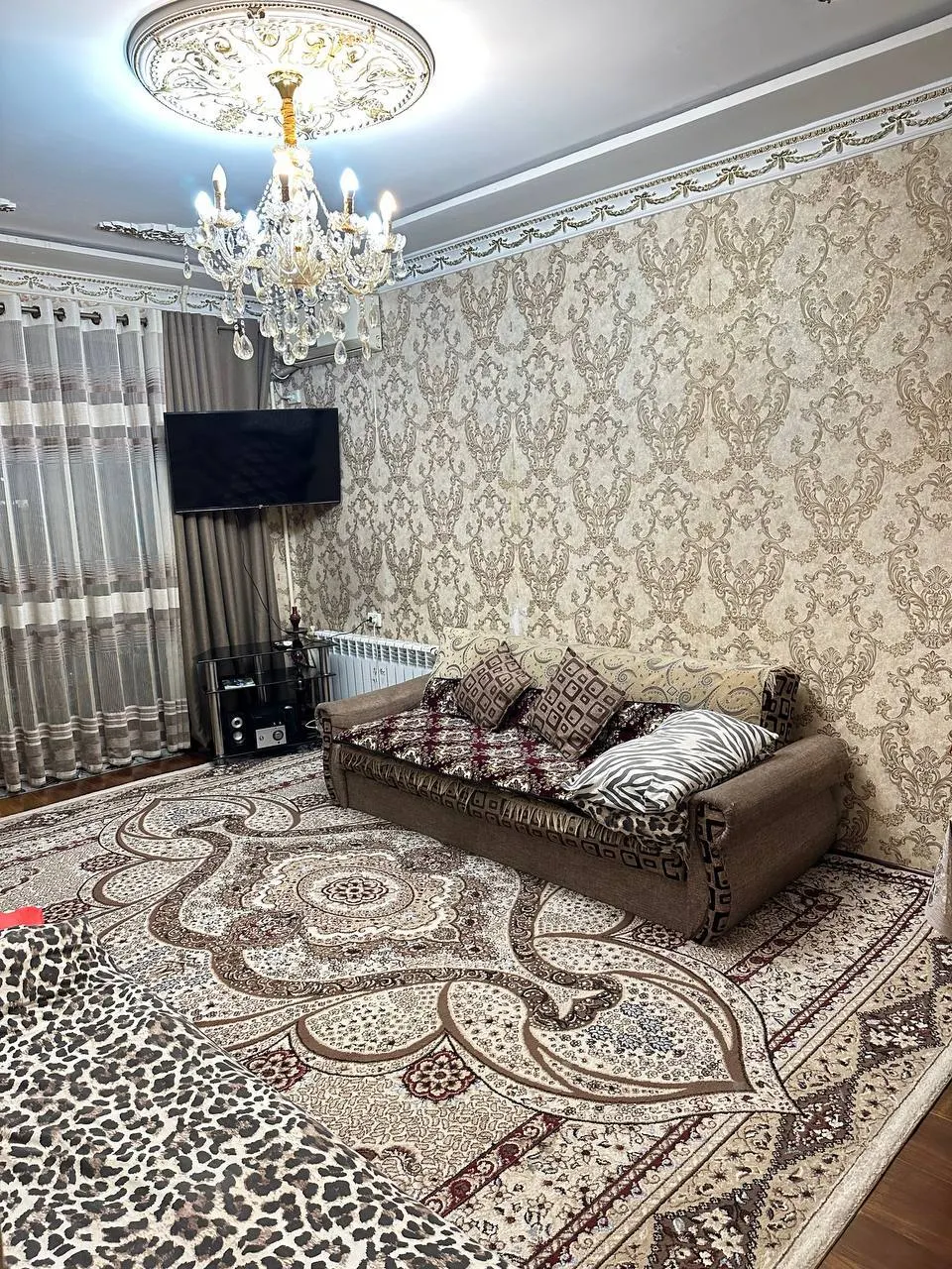 Kunlik ijaraga 2 xonali kvartira, 40 m², 1/4 qavat — Chilonzor tumani