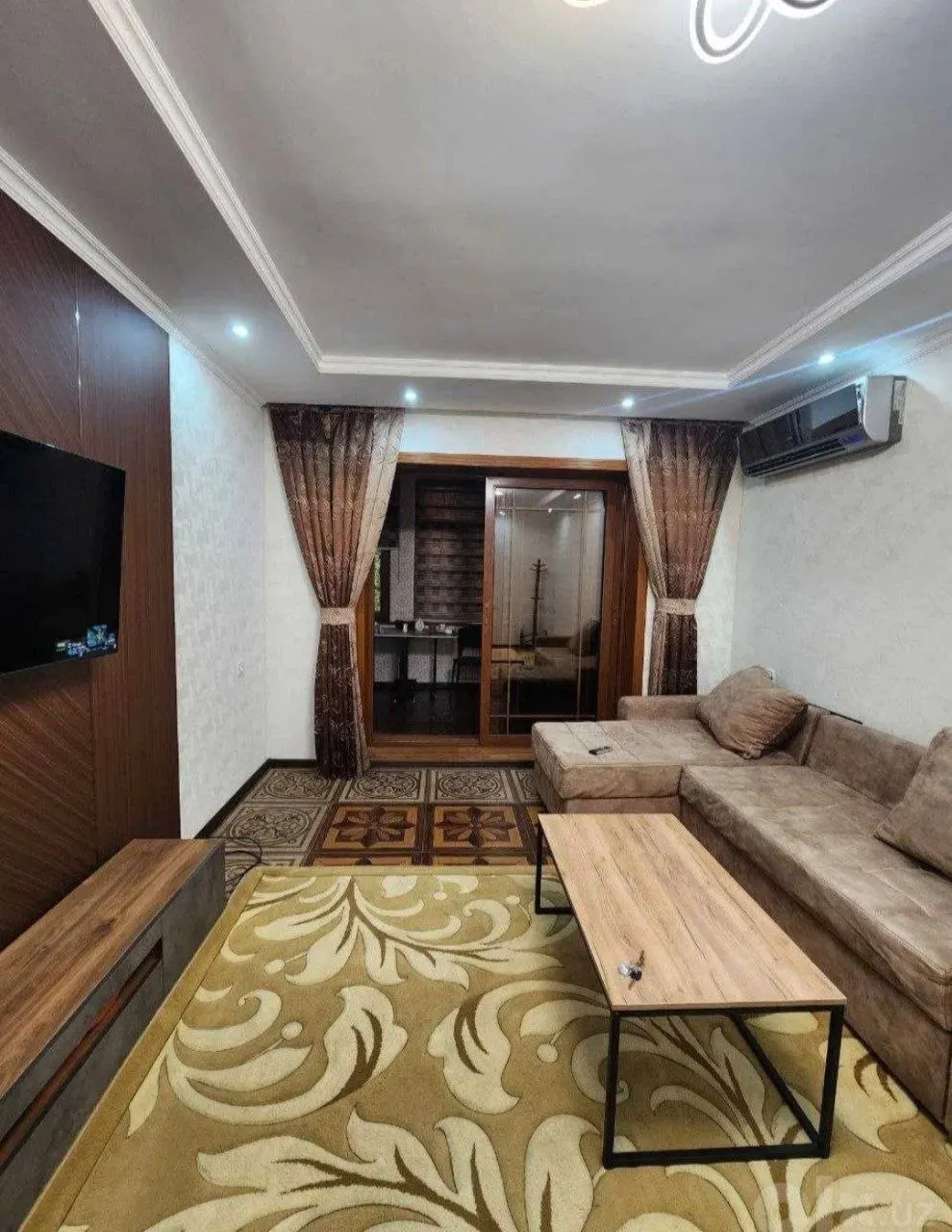 Ijaraga beriladi 4 xonali kvartira, 72 m², 2/5 qavat — Yakkasaroy tumani