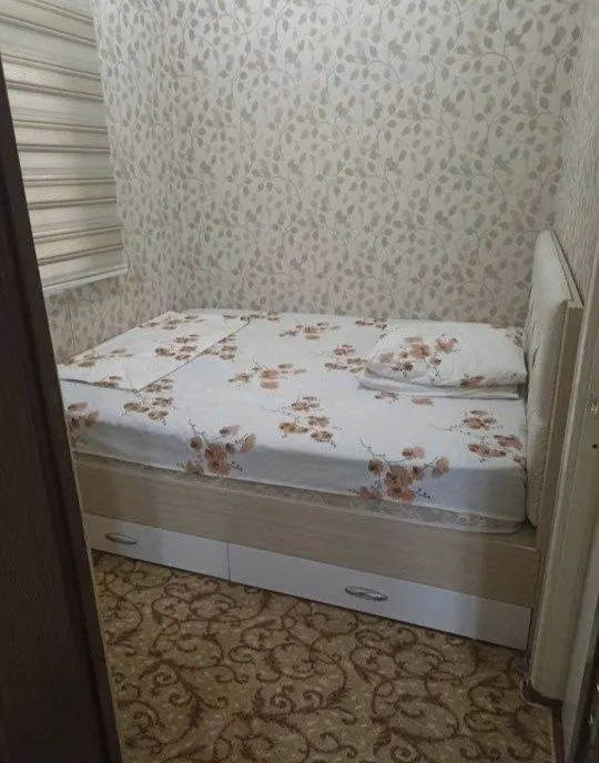 Сдаётся 1-комнатная квартира, 45 м², 2/5 этаж — Чиланзарский район