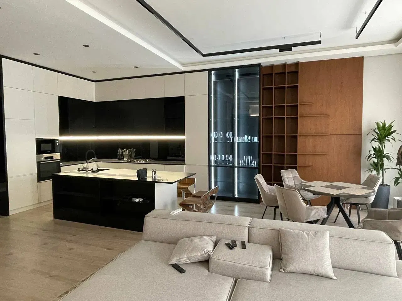 Сдаётся 2-комнатная квартира, 72 м², 5/8 этаж — Шайхантахурский район