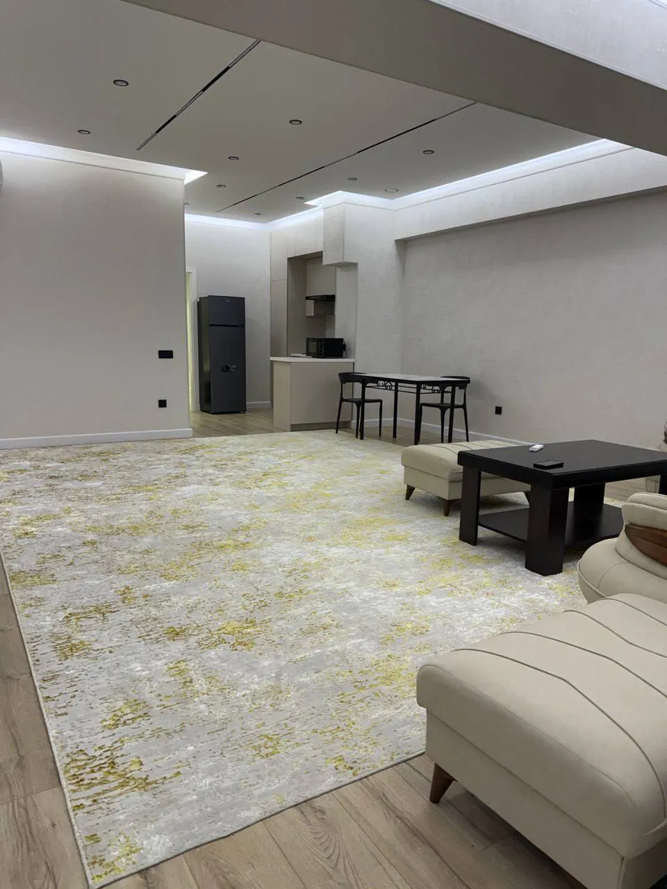 Сдаётся 3-комнатная квартира, 88 м², 3/12 этаж — Мирабадский район