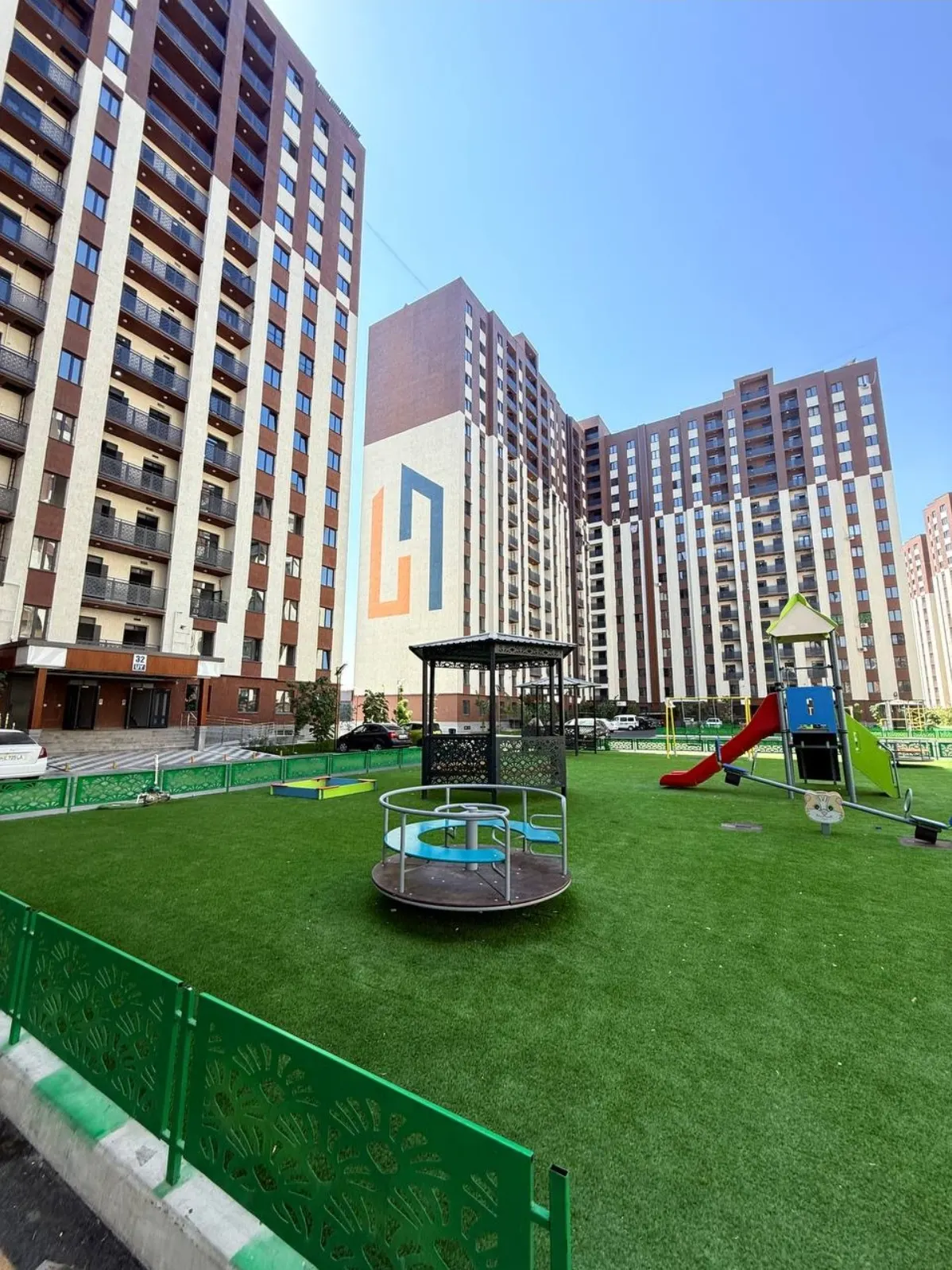 Продаётся 2-комнатная квартира, 56 м², 5/16 этаж — Зангиатинский район