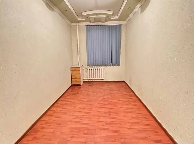 Сотилади 2 хонали квартира, 48 м², 2/4 қават — Чилонзор тумани