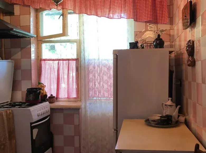 Сотилади 2 хонали квартира, 33 м², 2/4 қават — Фарғона шаҳри