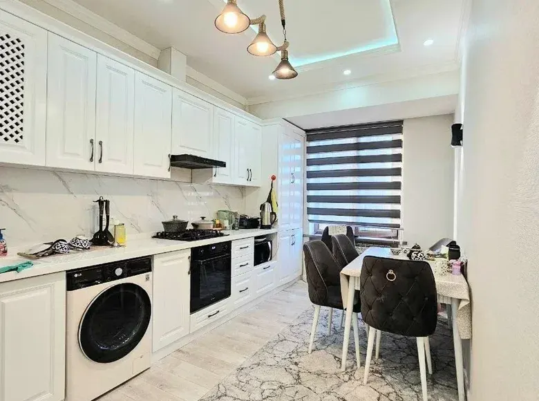 Сотилади 2 хонали квартира, 99 м², 4/8 қават — Чилонзор тумани