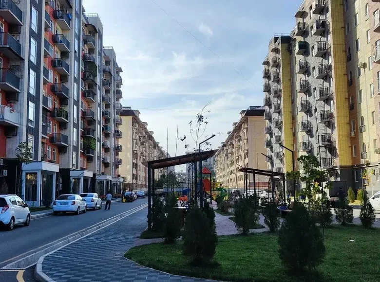 Сдаётся 3-комнатная квартира, 56 м², 1/9 этаж — Яшнабадский район
