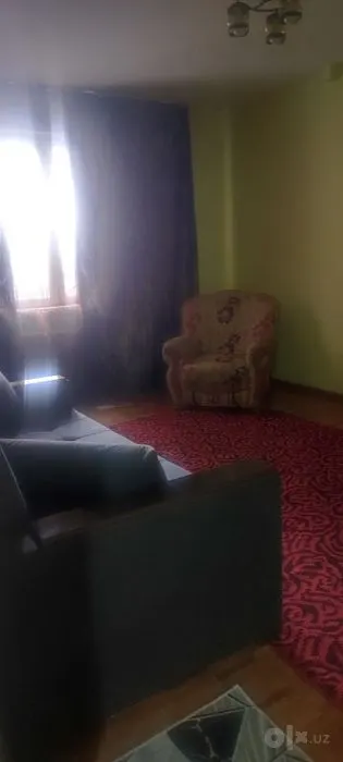 Сдаётся 1-комнатная квартира, 36 м², 6/12 этаж — Яккасарайский район