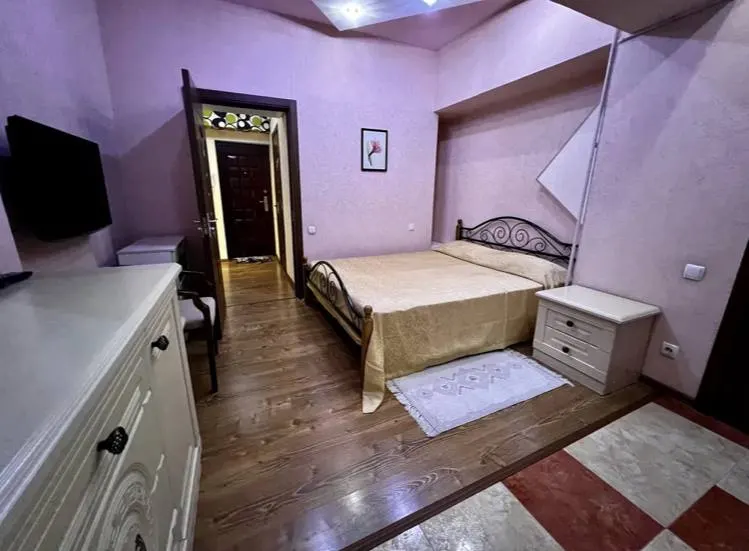 Сдаётся 2-комнатная квартира, 55 м², 3/9 этаж — Мирабадский район