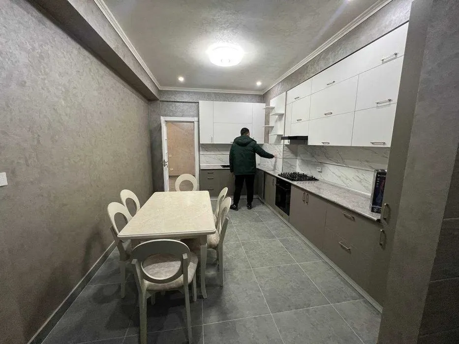 Ijaraga beriladi 4 xonali kvartira, 107 m², 3/9 qavat — Yakkasaroy tumani