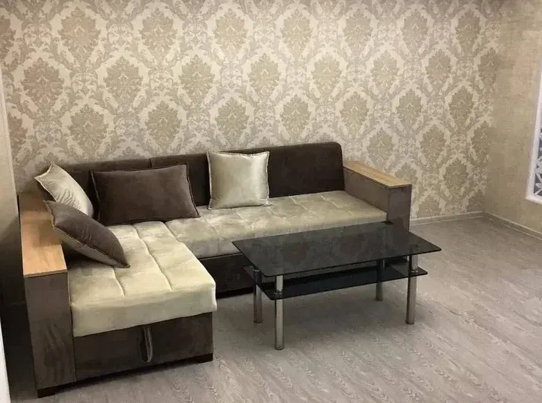Продаётся 1-комнатная квартира, 50 м², 2/9 этаж — Алтынкульский район