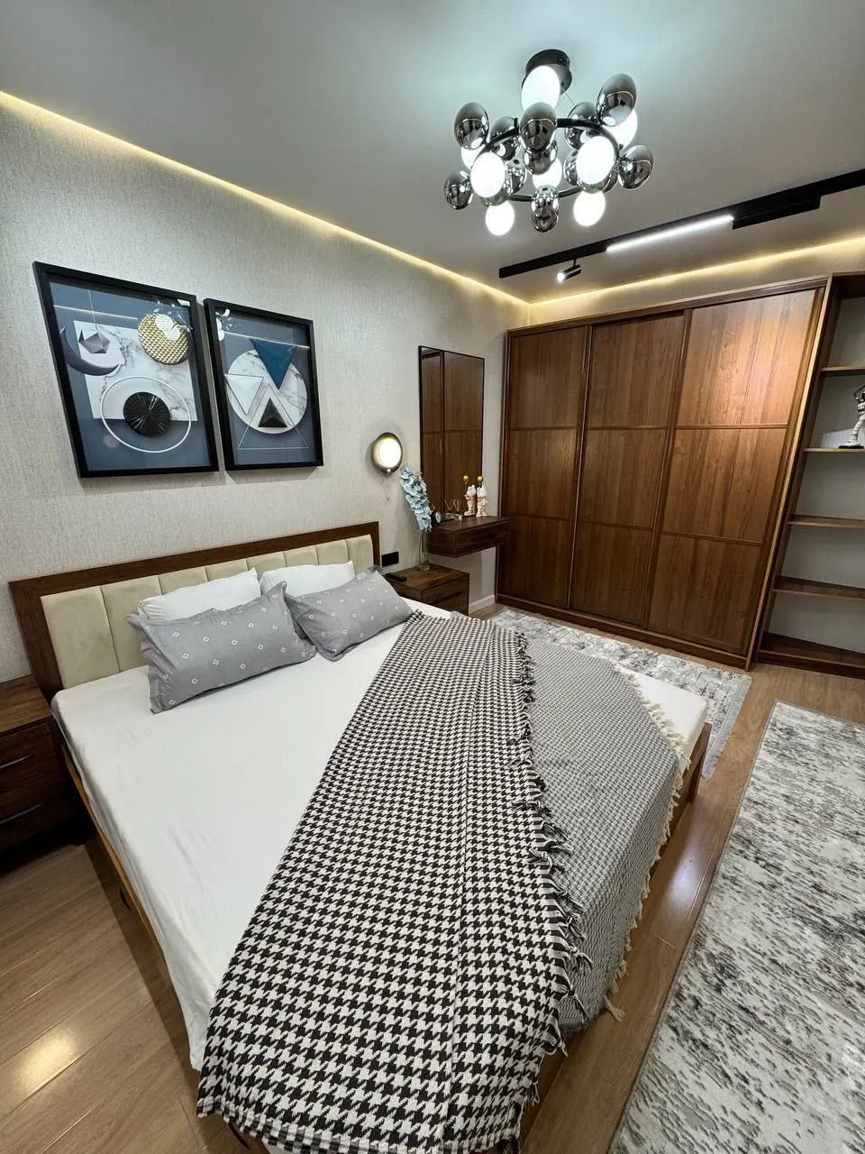 Ижарага берилади 2 хонали квартира, 64 м², 8/9 қават — Мирзо Улуғбек тумани