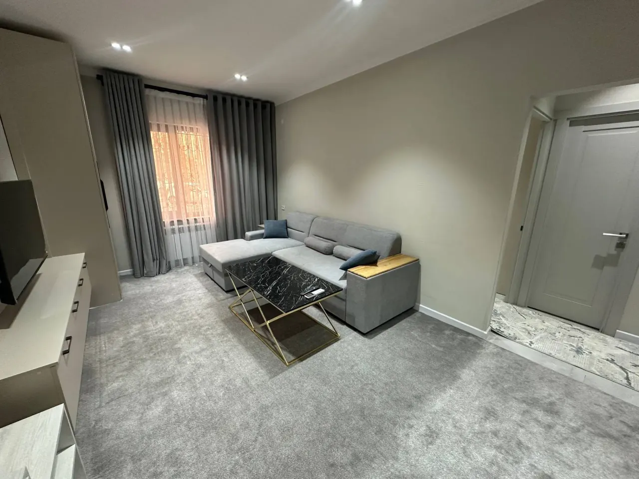 Сдаётся 2-комнатная квартира, 55 м², 1/4 этаж — Юнусабадский район