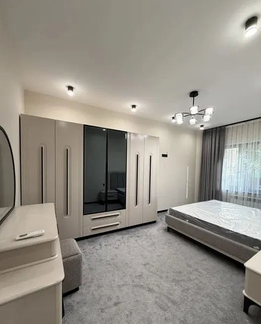 Сдаётся 3-комнатная квартира, 75 м², 1/5 этаж — Юнусабадский район