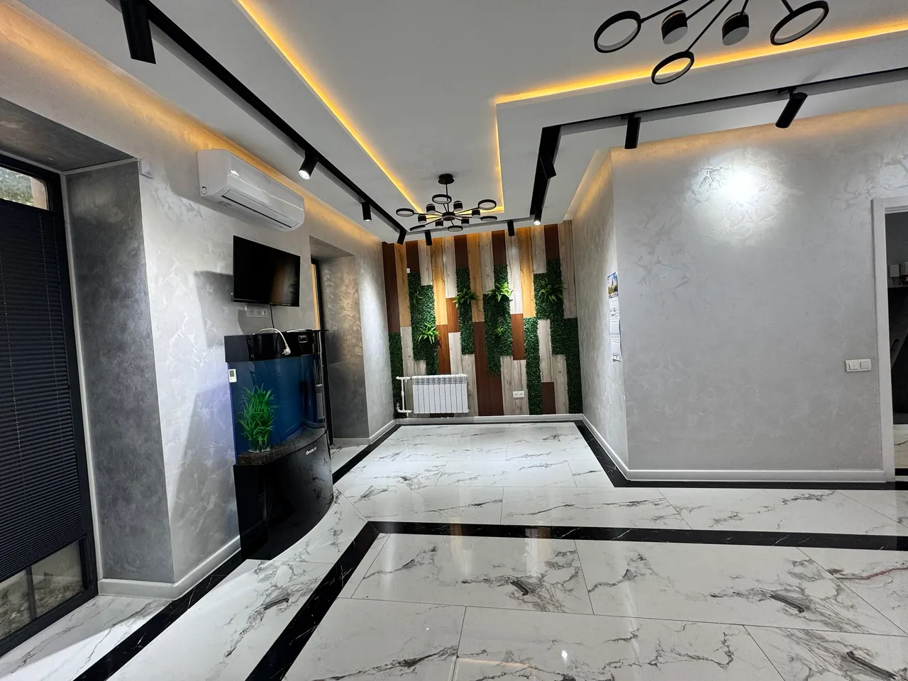 Ижарага берилади тижорат биноси, 100 м² — Яккасарой тумани