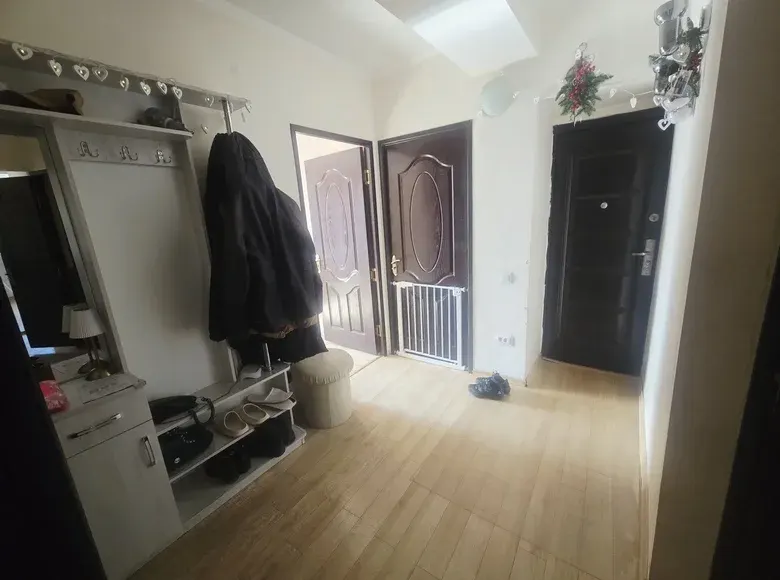 Продаётся 4-комнатная квартира, 73 м², 4/4 этаж — Юнусабадский район