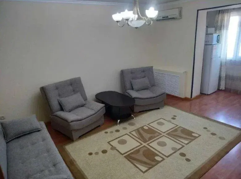 Продаётся 1-комнатная квартира, 35 м², 4/4 этаж — Алтынкульский район
