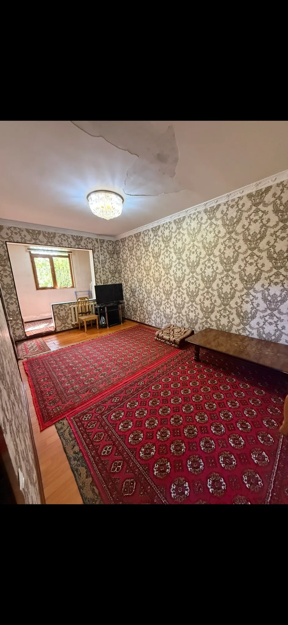 Продаётся 3-комнатная квартира, 49 м², 2/4 этаж — Юнусабадский район