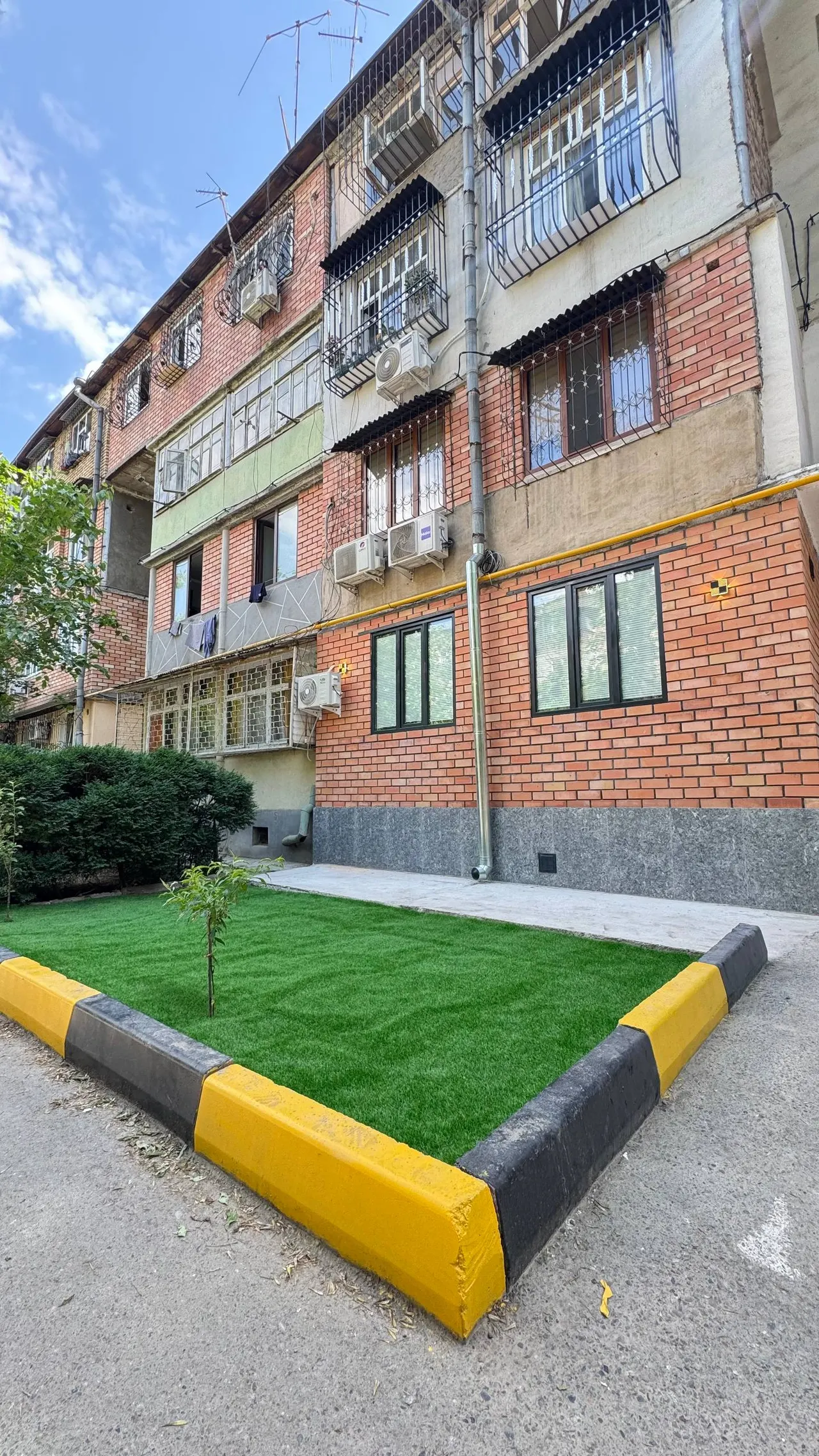 Sotiladi 2 xonali kvartira, 52 m², 1/4 qavat — Chilonzor tumani
