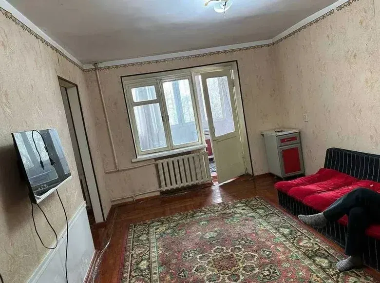 Сдаётся 2-комнатная квартира, 50 м², 1/4 этаж — Яккасарайский район